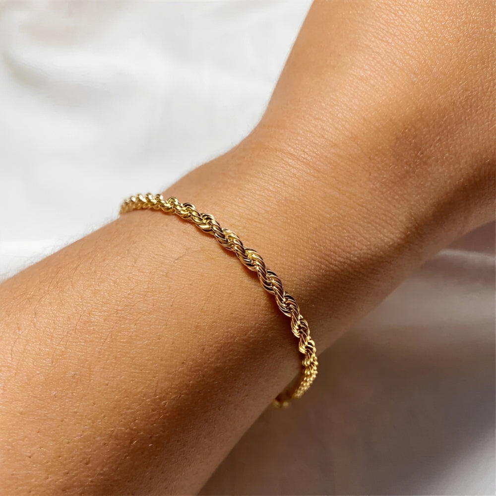 Gigi – Elegant golden rope link bracelet