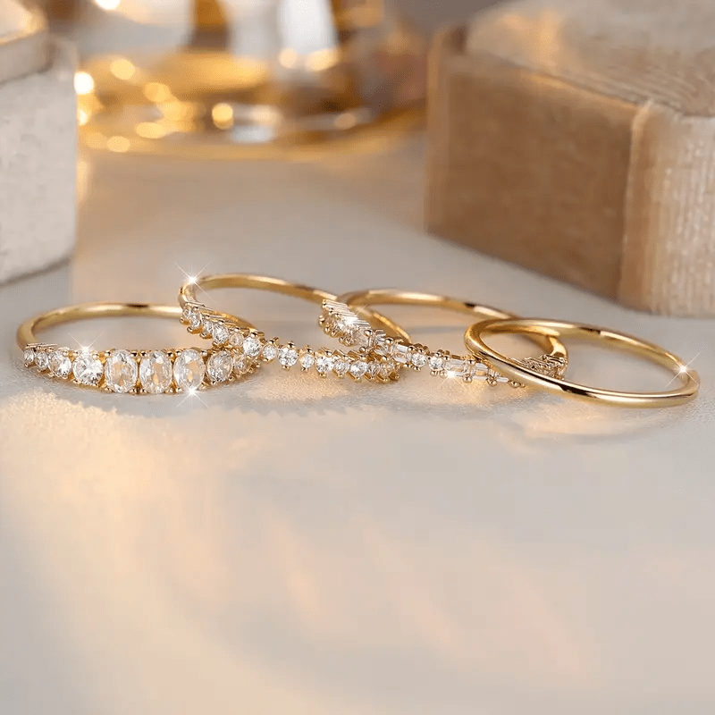 Elyna – Elegant gold rings with zircon stones