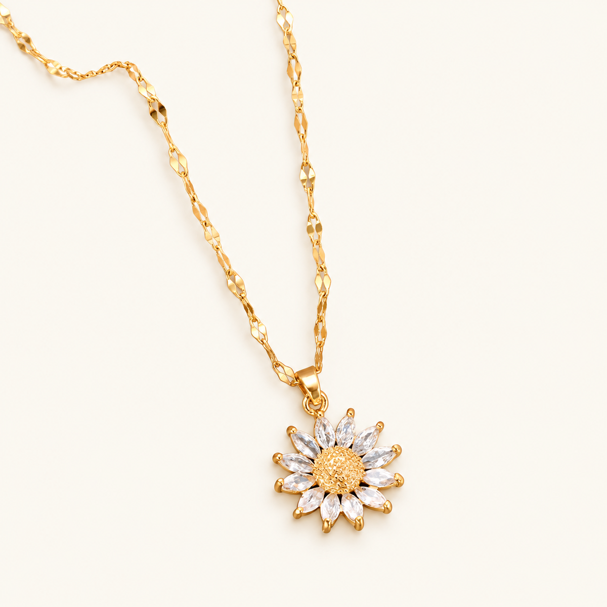 Manon – Bright sunflower necklace in gold