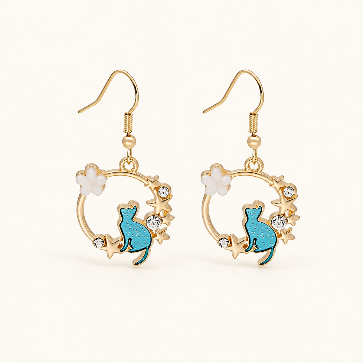 Lynna – Beautiful cat pendants