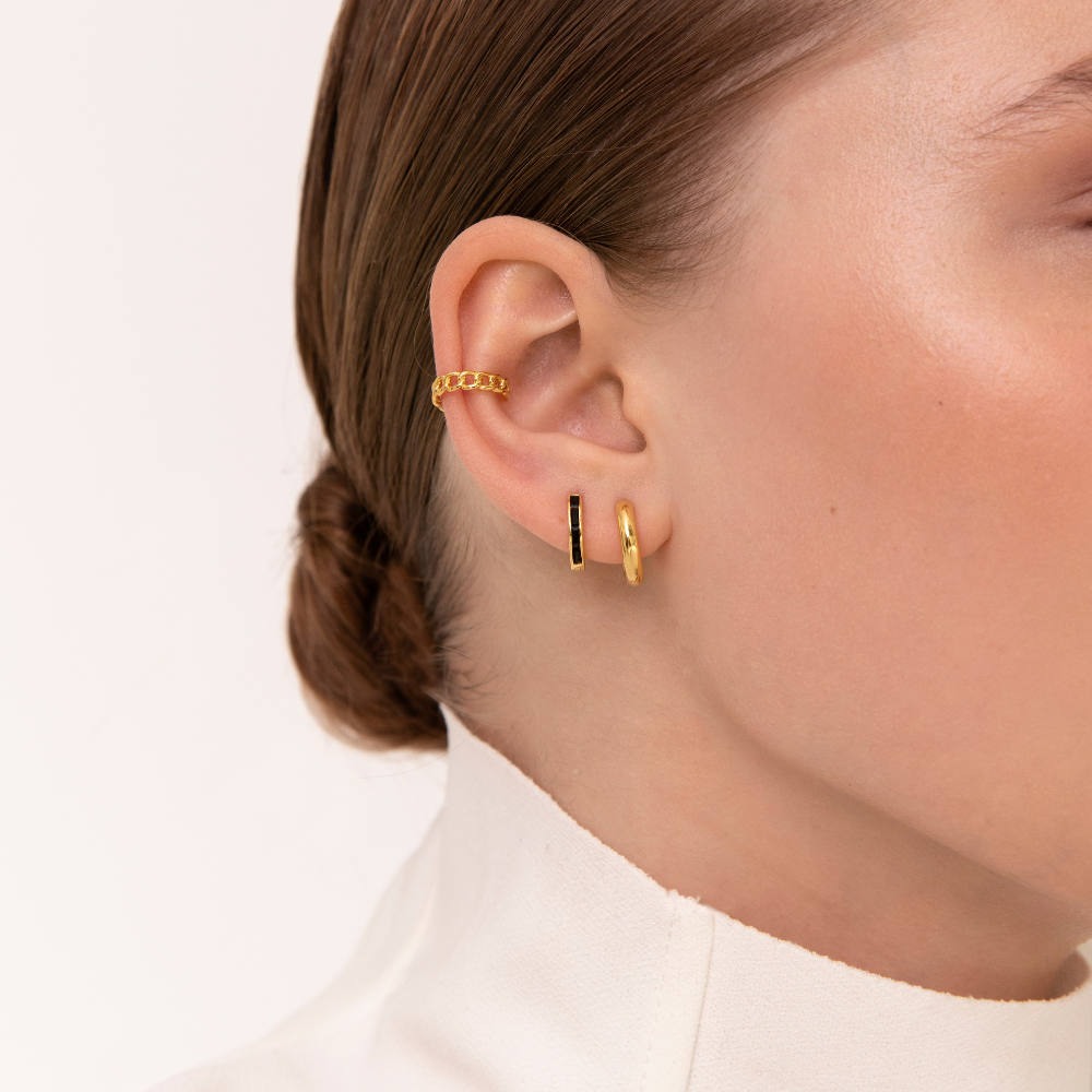 Women’s Hoop Earrings With Baguette-Shaped Stone Accents and Sleek Design