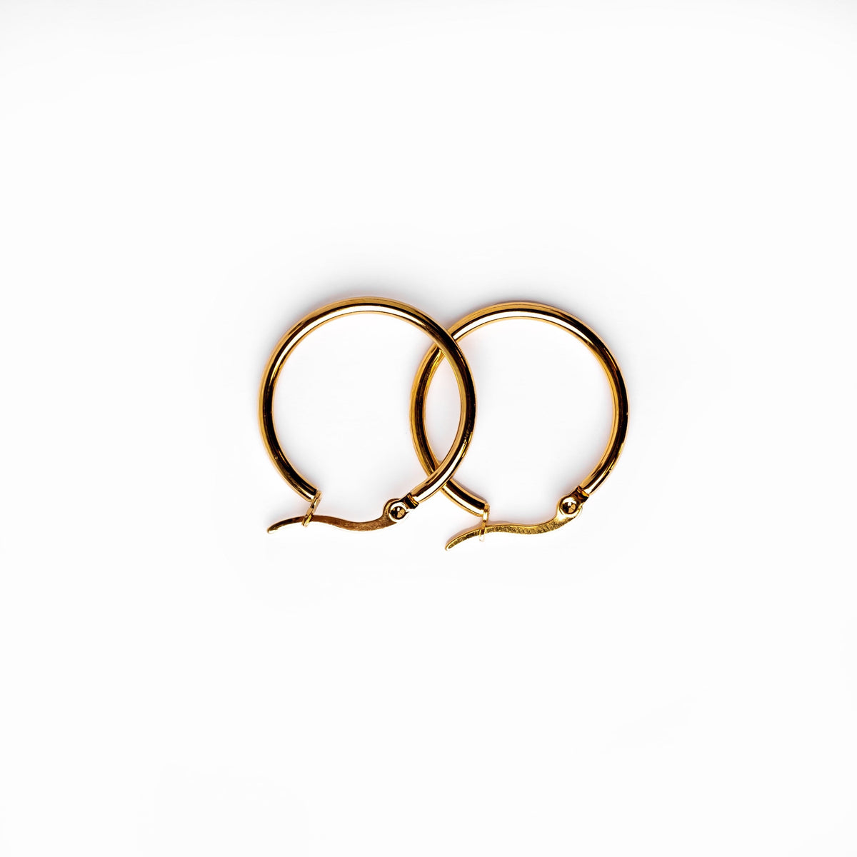 Camille – Elegant gold hoops