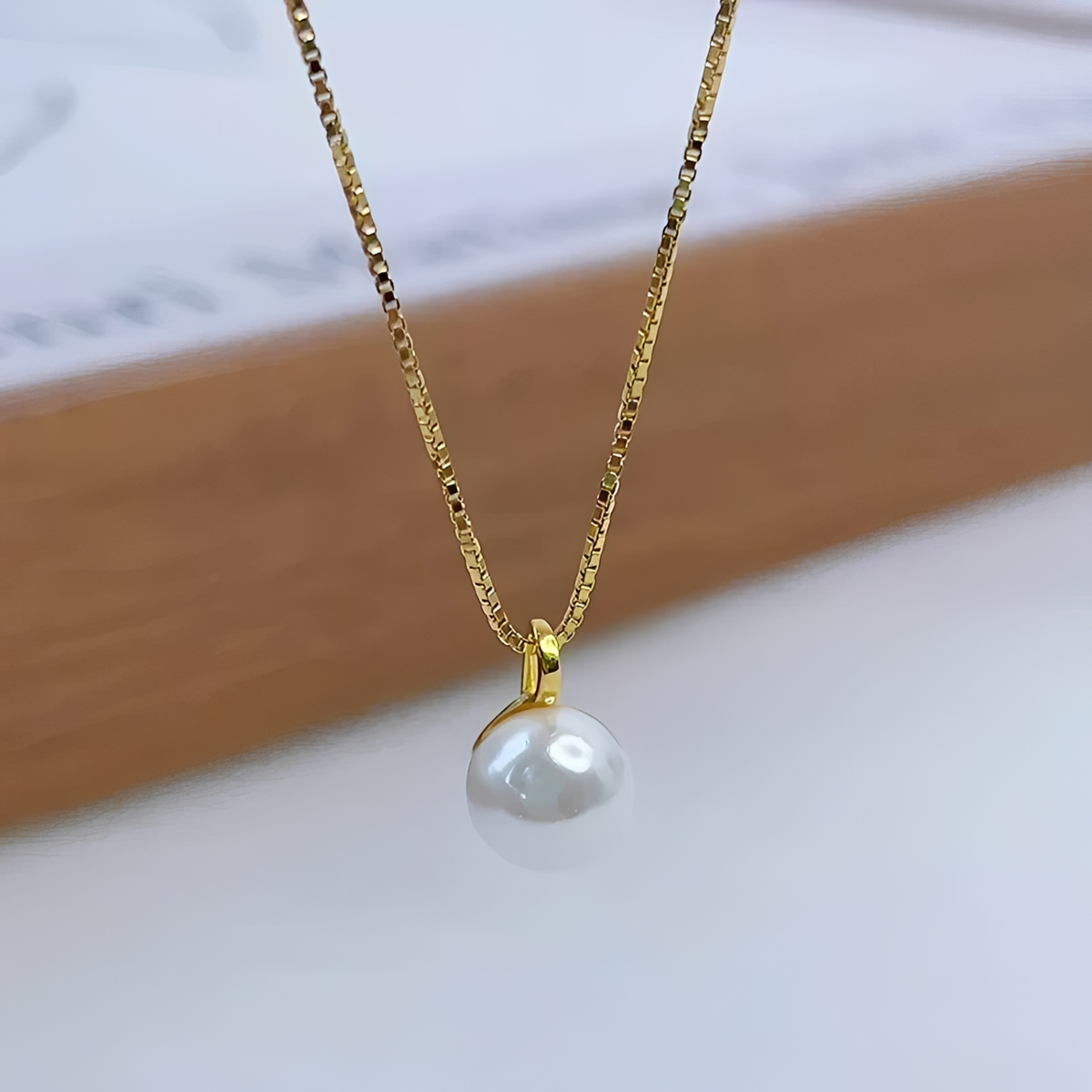 Grace – Minimalist and elegant necklace