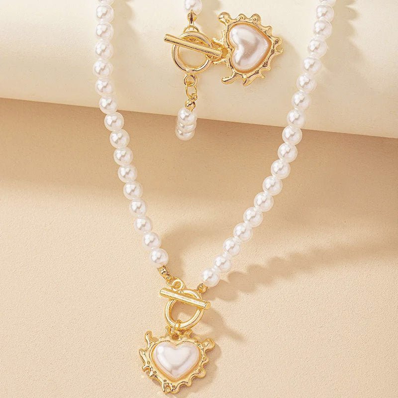 Lara – Set of Necklace and Bracelet with Heart Beads