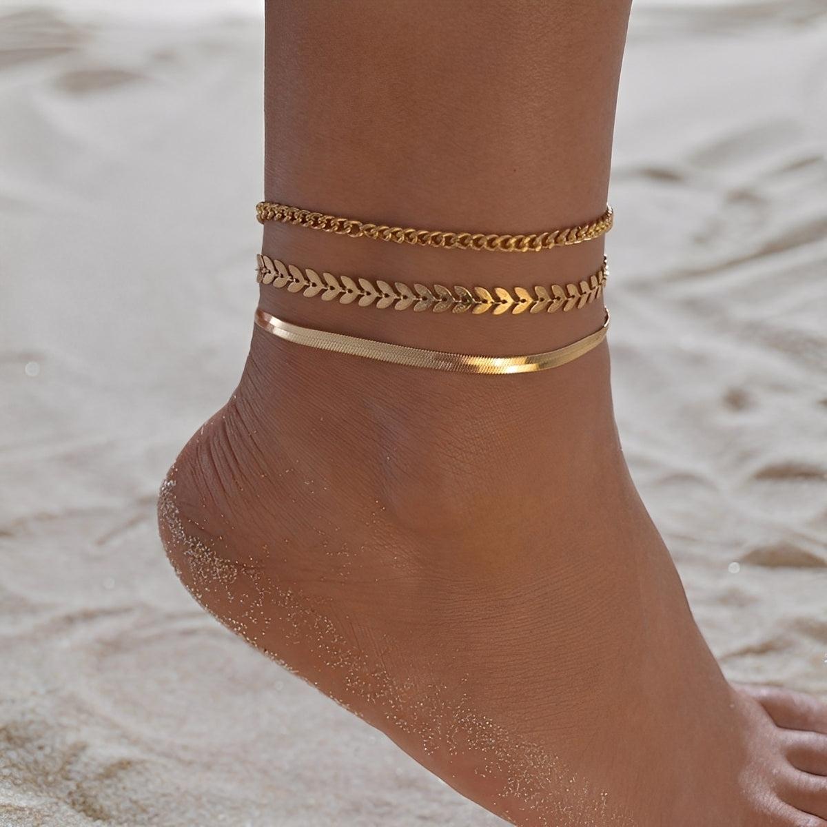 Odelia – Chic gold-colored ankle bracelet