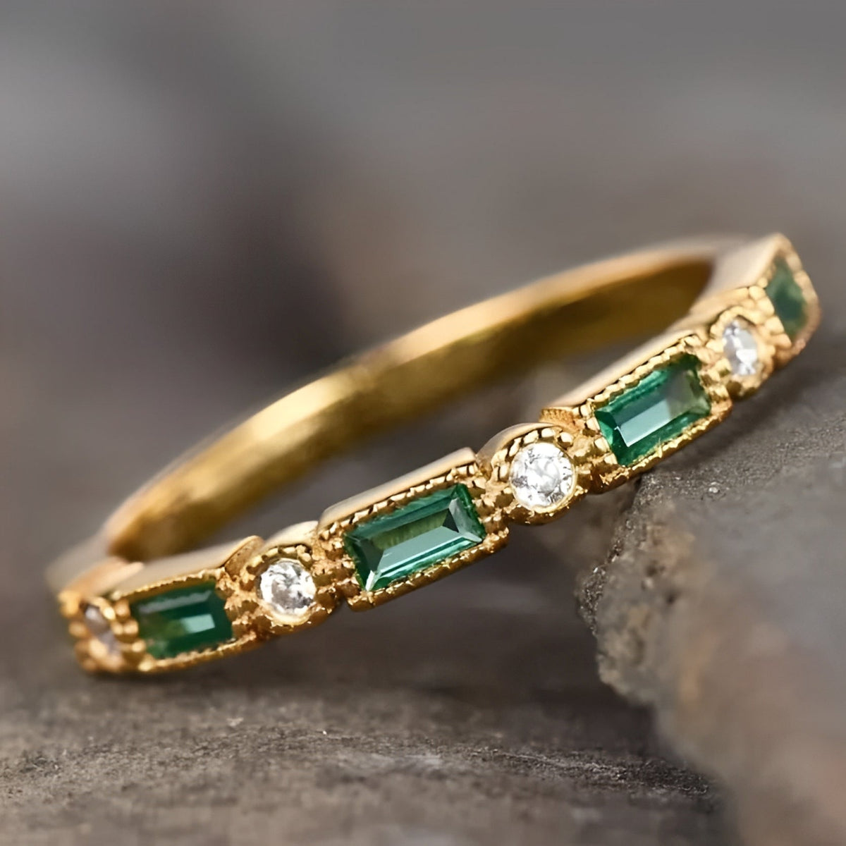 Sana – Vintage green ring