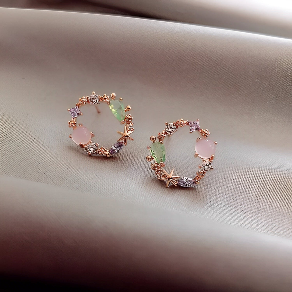 Florina – Crystal and rose gold flower earrings