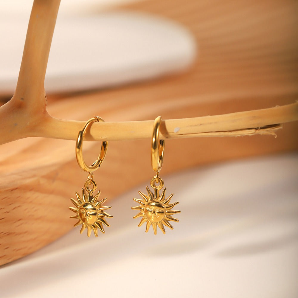 Margaux – Elegant retro design hoops