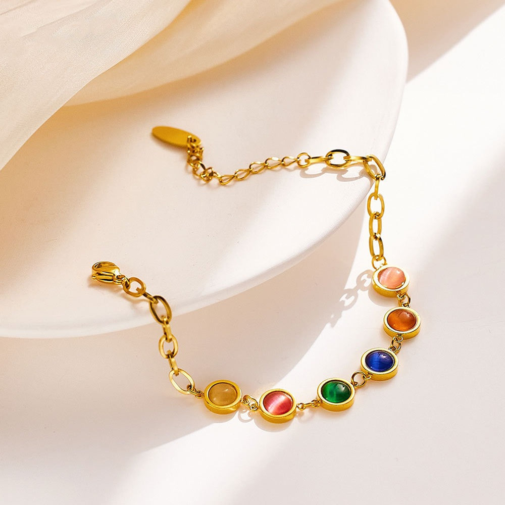 Maisie – Gold bracelet with colored stone