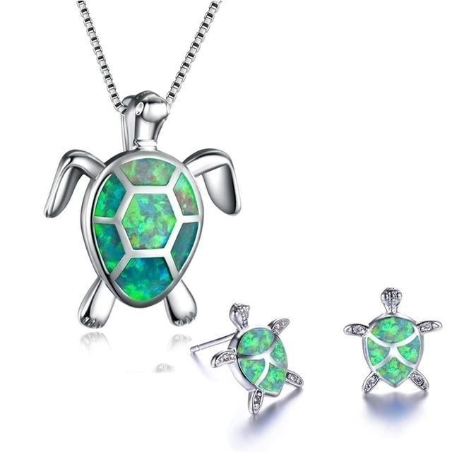 Kailea – Silver-Gold Jewelry Set with Turtle and Shimmering Stone Decorations (Necklace + Earrings)